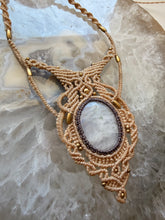 Load image into Gallery viewer, Moonstone necklace