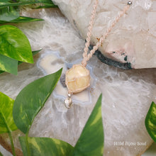 Load image into Gallery viewer, Yellow Calcite Necklace
