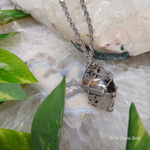 Load image into Gallery viewer, Rutile Quartz Necklace