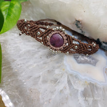 Load image into Gallery viewer, Gem Lepidolite Bracelet