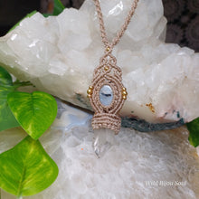 Load image into Gallery viewer, Moonstone & Clear Quartz Necklace