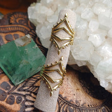 Load image into Gallery viewer, Boho Brass Statement Ring