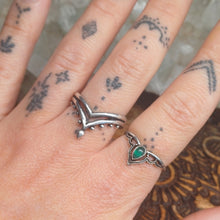 Load image into Gallery viewer, Aventurine Silver Rings