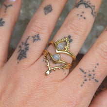 Load image into Gallery viewer, Moonstone Brass Rings