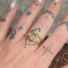 Load image into Gallery viewer, Moonstone Brass Rings