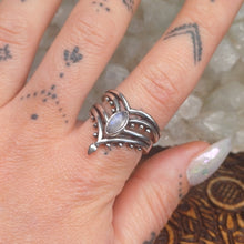 Load image into Gallery viewer, Moonstone Silver Rings
