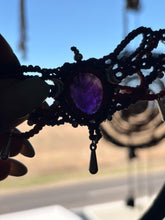 Load image into Gallery viewer, Amethyst Crown