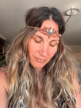 Load image into Gallery viewer, Moss agate crown