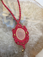 Load image into Gallery viewer, Rose Quartz Necklace