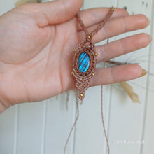 Load image into Gallery viewer, Labradorite Necklace