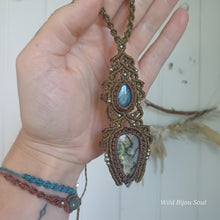 Load image into Gallery viewer, Labradorite & Moss Agate Necklace