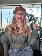 Load image into Gallery viewer, Fossilised Coral Necklace