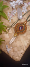 Load image into Gallery viewer, Amethyst & Lemurian Quartz