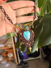 Load image into Gallery viewer, Labradorite Necklace
