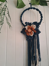 Load image into Gallery viewer, Navy Blue Wreath with Peach Selenite
