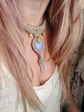 Load image into Gallery viewer, Blue Lace &amp; Clear Quartz Choker
