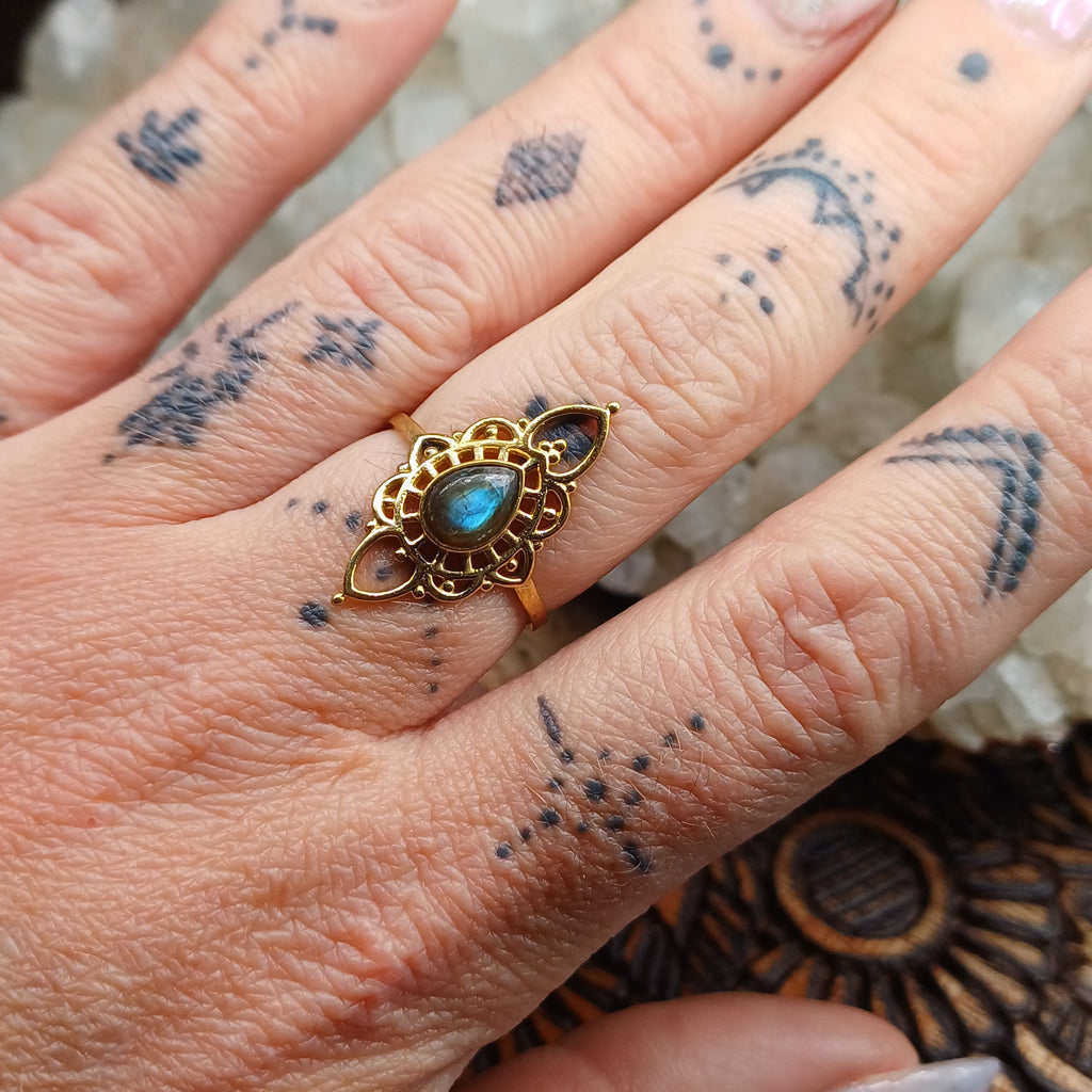 Labradorite Boho Ring