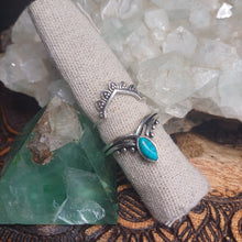 Load image into Gallery viewer, Turquoise Silver Rings
