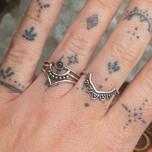 Load image into Gallery viewer, Amethyst Silver Rings
