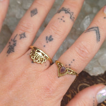 Load image into Gallery viewer, Amethyst Brass Rings

