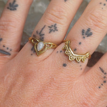 Load image into Gallery viewer, Moonstone Brass Rings

