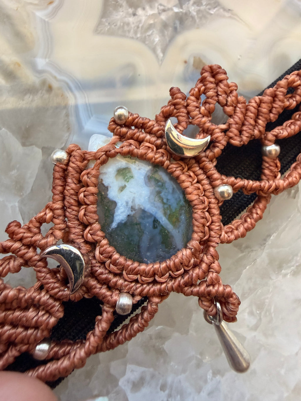 Moss agate crown