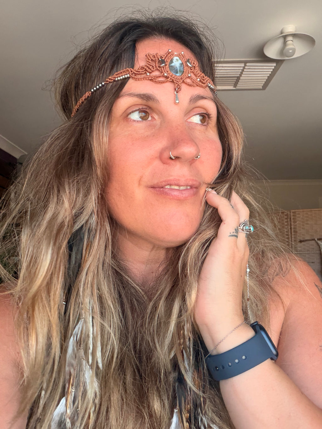 Moss agate crown