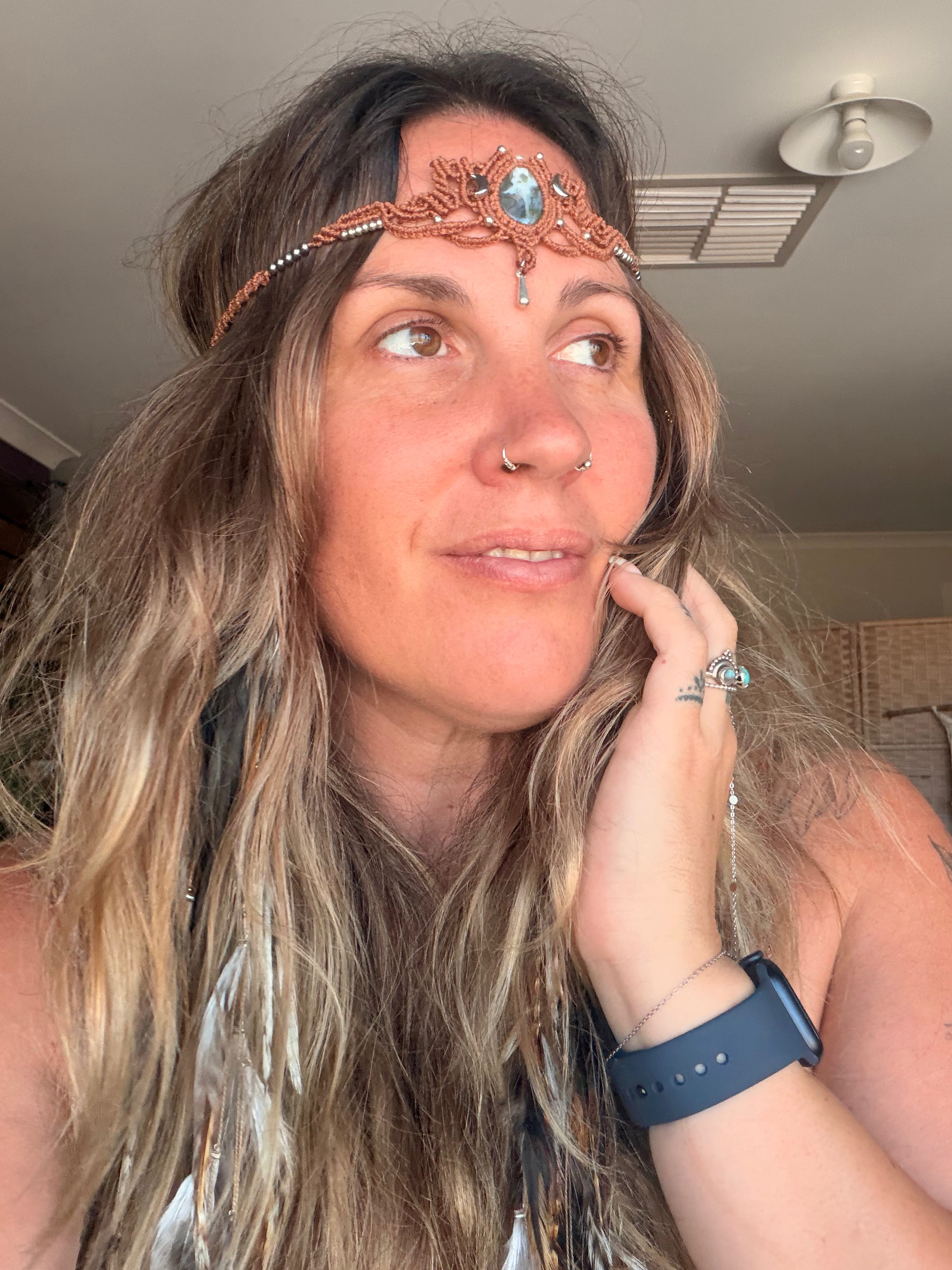 Moss agate crown
