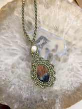 Load and play video in Gallery viewer, Labradorite Necklace
