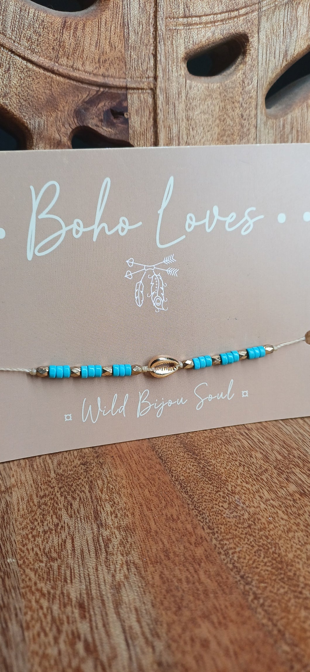 Beaded Shell Bracelet